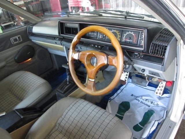 Nissan BLUEBIRD 1982 6984621-2