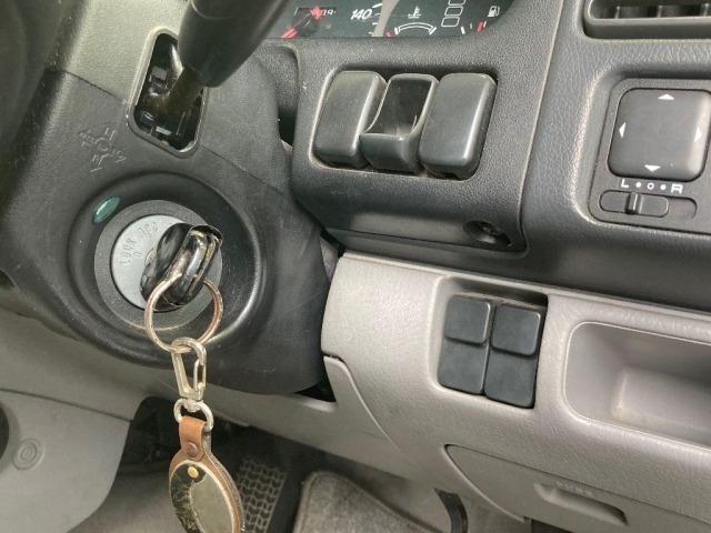 Mazda BONGO FRIENDEE 1999 6987274-5