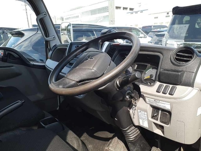 Mitsubishi CANTER 2020 7000017-9