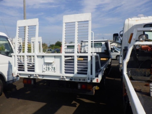 Mitsubishi CANTER 2011 7000029-5