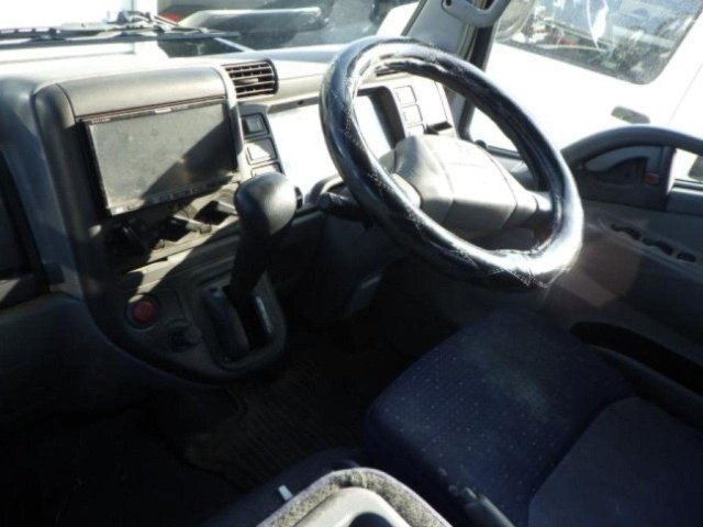 Mitsubishi CANTER 2005 7000037-3