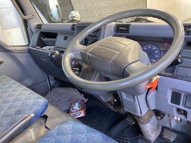 Mitsubishi CANTER 2003 7000047-4