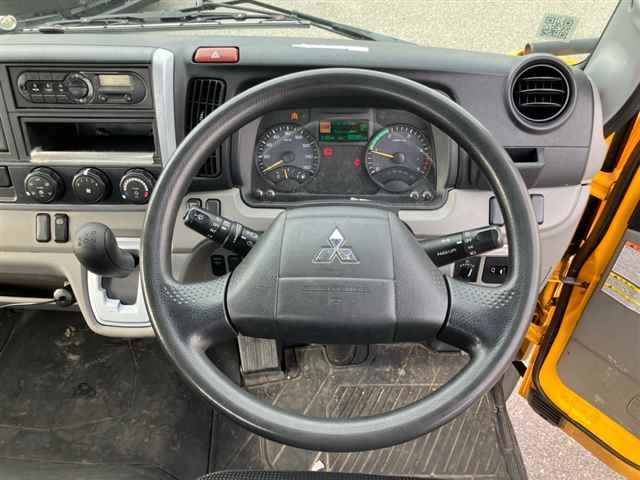 Mitsubishi CANTER 2016 7000064-3