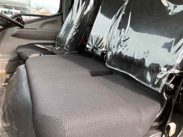 Mitsubishi CANTER 2016 7000064-8