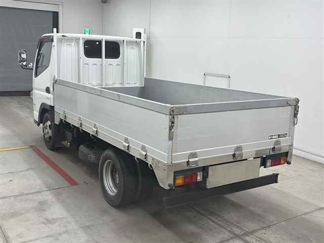Mitsubishi CANTER 2011 7000065-1