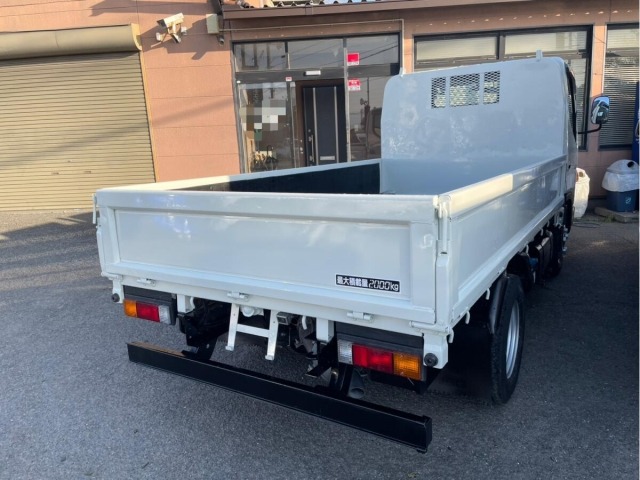 Mitsubishi CANTER 2021 7000067-1