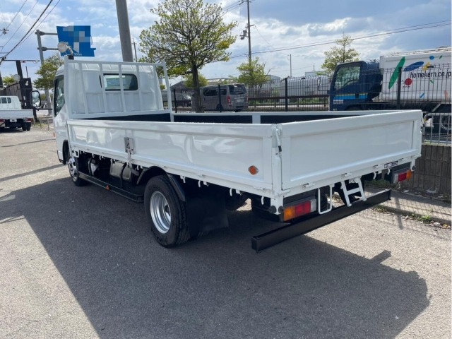 Mitsubishi CANTER 2020 7000072-1