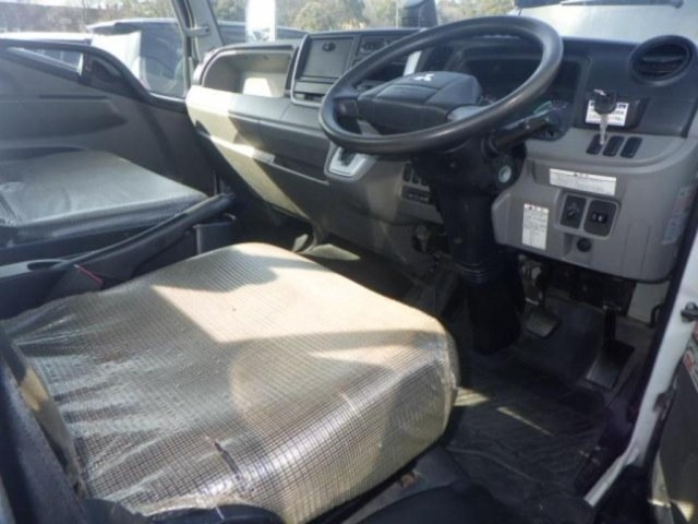 Mitsubishi CANTER 2019 7000080-3