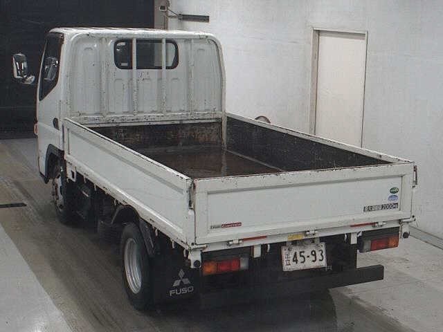 Mitsubishi CANTER 2015 7000088-1