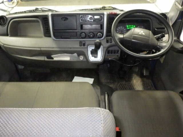 Mitsubishi CANTER 2018 7000093-3