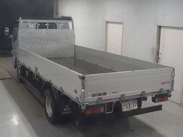 Mitsubishi CANTER 2013 7000106-1