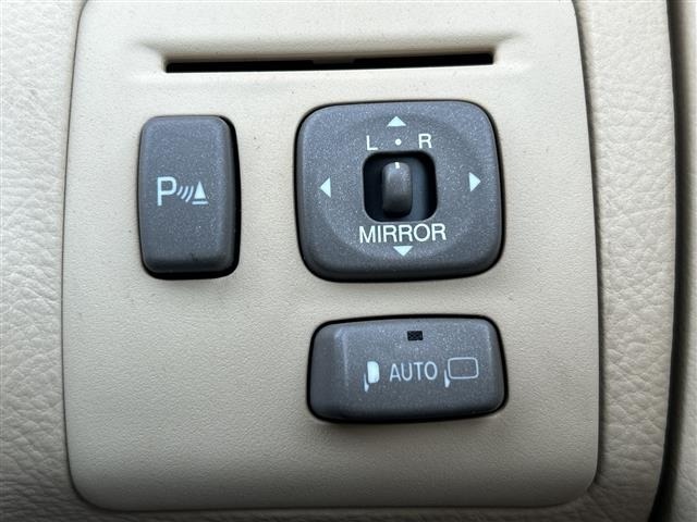 Toyota CELSIOR 2005 6981799-22