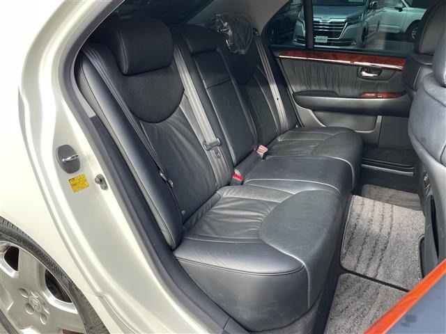 Toyota CELSIOR 2006 6981800-10