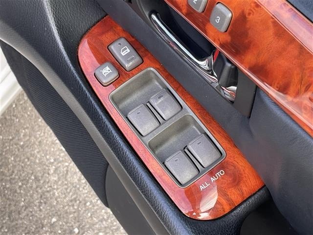 Toyota CELSIOR 2006 6981800-4