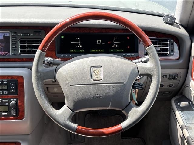 Toyota CENTURY 2015 6993360-1