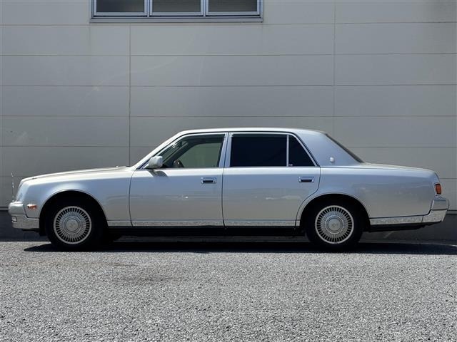Toyota CENTURY 2015 6993360-10