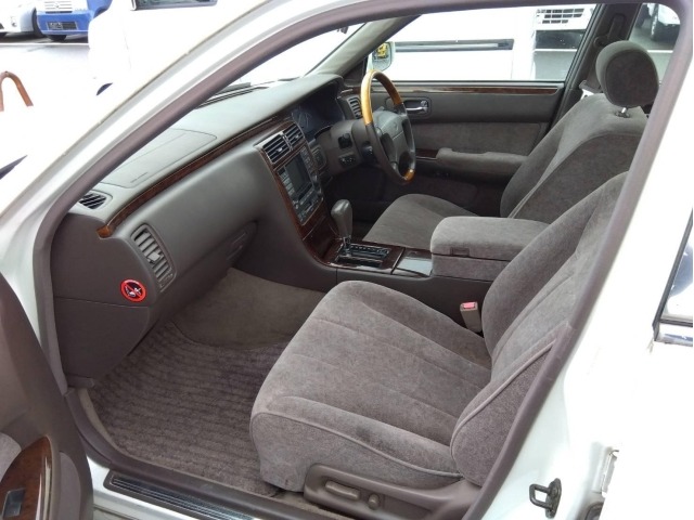 Nissan CIMA 1997 6981477-4