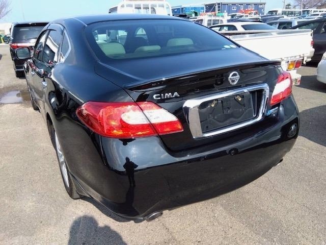 Nissan CIMA 2014 6981478-1