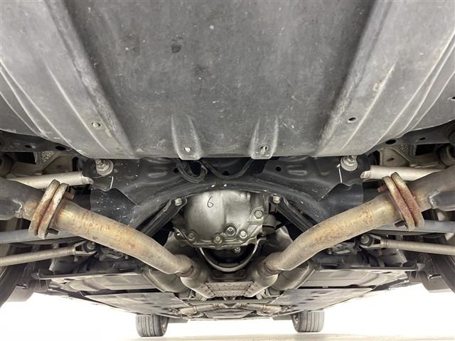 Nissan CIMA 2017 6981531-13
