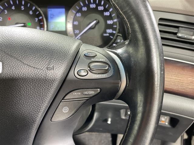 Nissan CIMA 2017 6981531-19