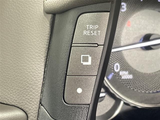 Nissan CIMA 2017 6981531-20
