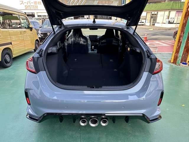 Honda CIVIC 2026 6984775-8