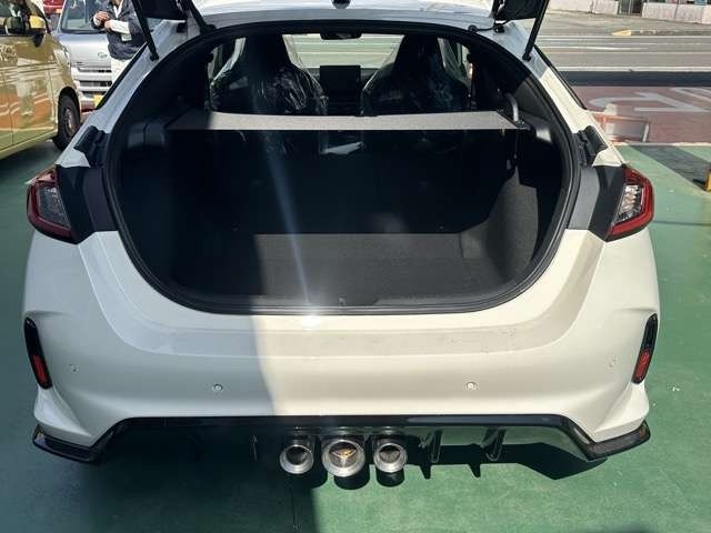 Honda CIVIC 2026 6984794-7