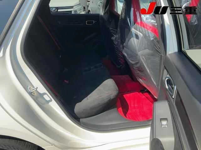 Honda CIVIC 2024 6984810-5