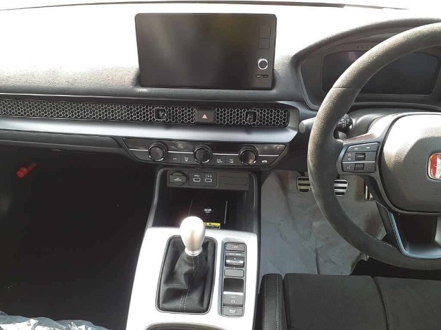 Honda CIVIC 2025 6984816-9