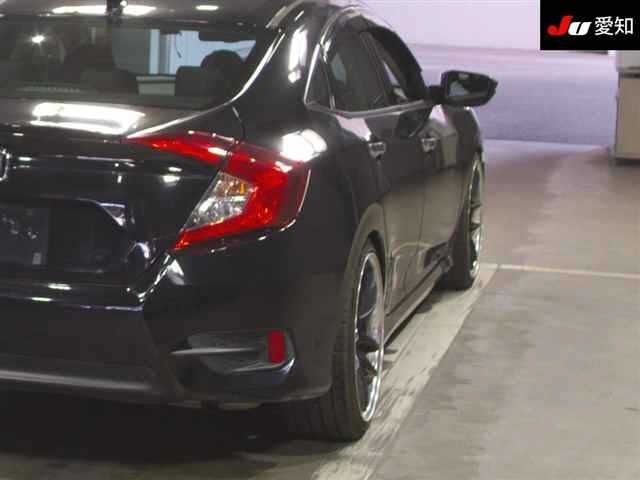 Honda CIVIC 2018 6984817-8
