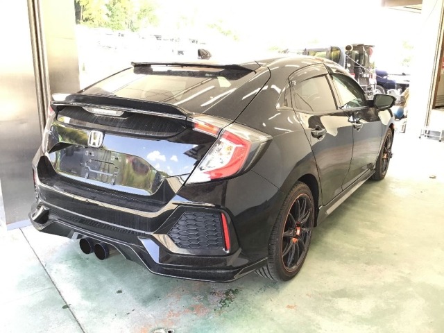 Honda CIVIC 2019 6984843-4