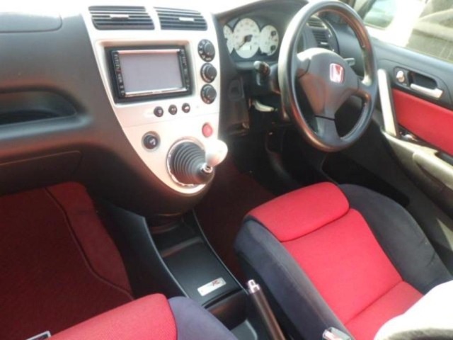 Honda CIVIC 2004 6984909-3