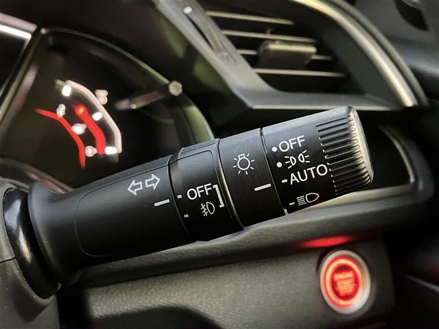 Honda CIVIC 2020 6984983-12