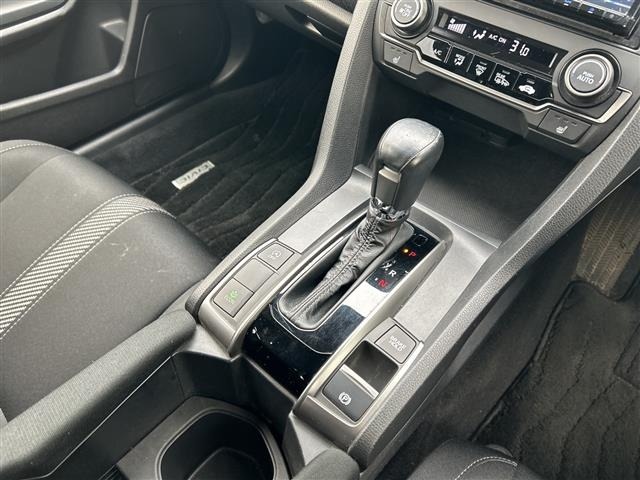 Honda CIVIC 2018 6985042-10