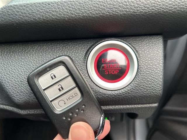 Honda CIVIC 2018 6985042-12