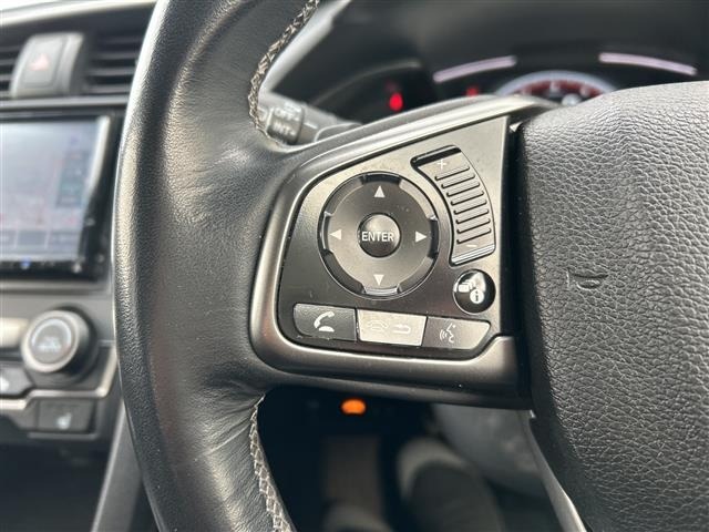 Honda CIVIC 2018 6985042-16