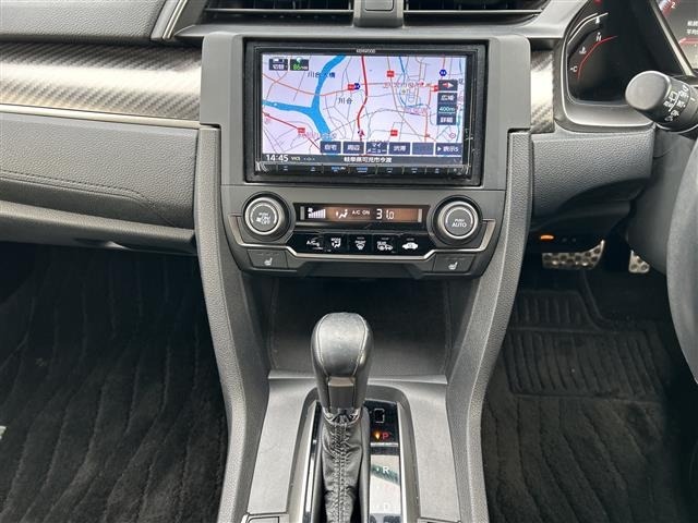 Honda CIVIC 2018 6985042-8