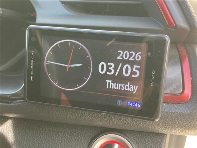 Honda CIVIC 2018 6985072-26