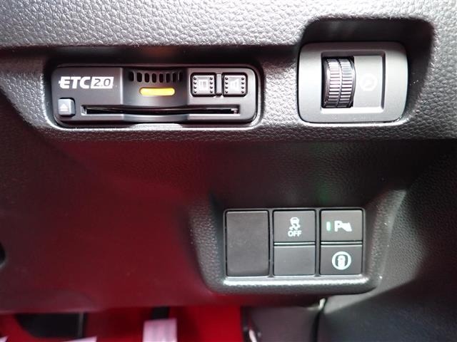 Honda CIVIC 2025 6985073-4