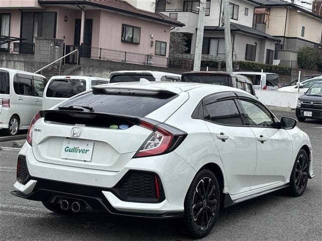 Honda CIVIC 2018 6985135-16