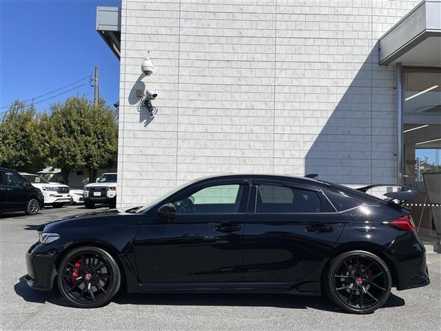 Honda CIVIC 2023 6985266-1