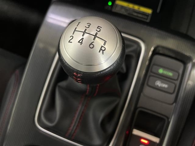 Honda CIVIC 2022 6985311-4