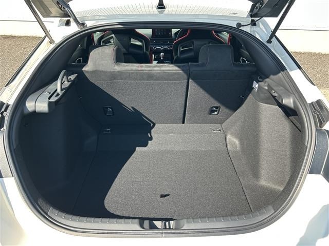 Honda CIVIC 2023 6985341-10