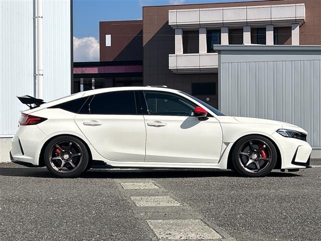 Honda CIVIC 2023 6985341-22