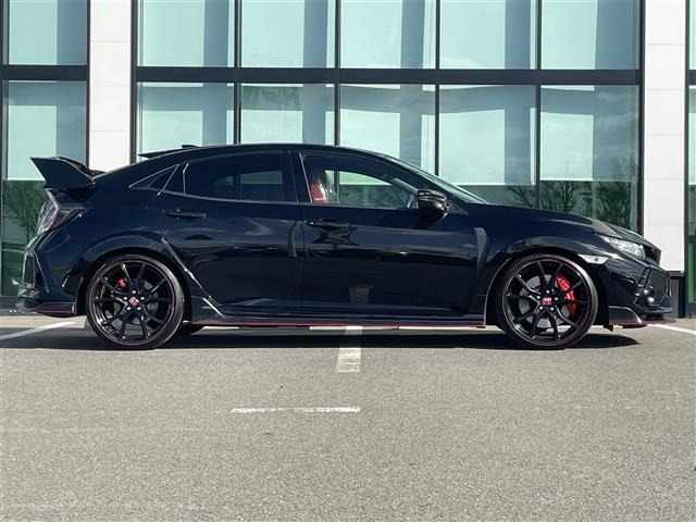 Honda CIVIC 2017 6985403-16