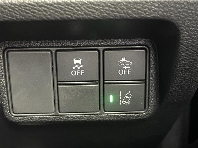 Honda CIVIC 2021 6985404-2