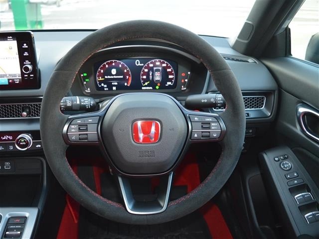 Honda CIVIC 2024 6985426-19