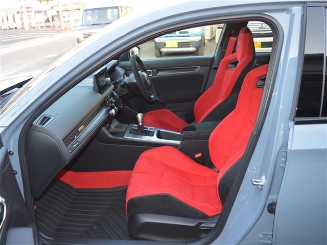 Honda CIVIC 2024 6985426-22