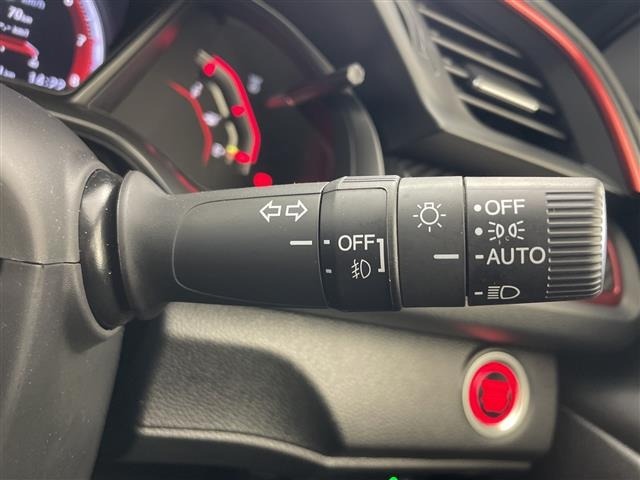 Honda CIVIC 2021 6985515-19