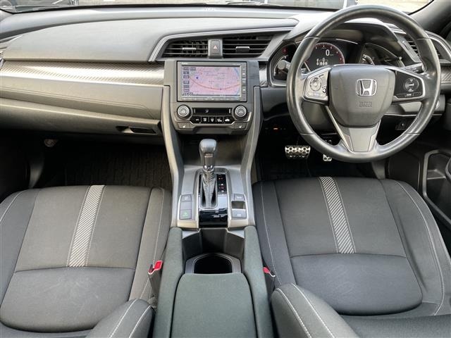 Honda CIVIC 2018 6985609-15